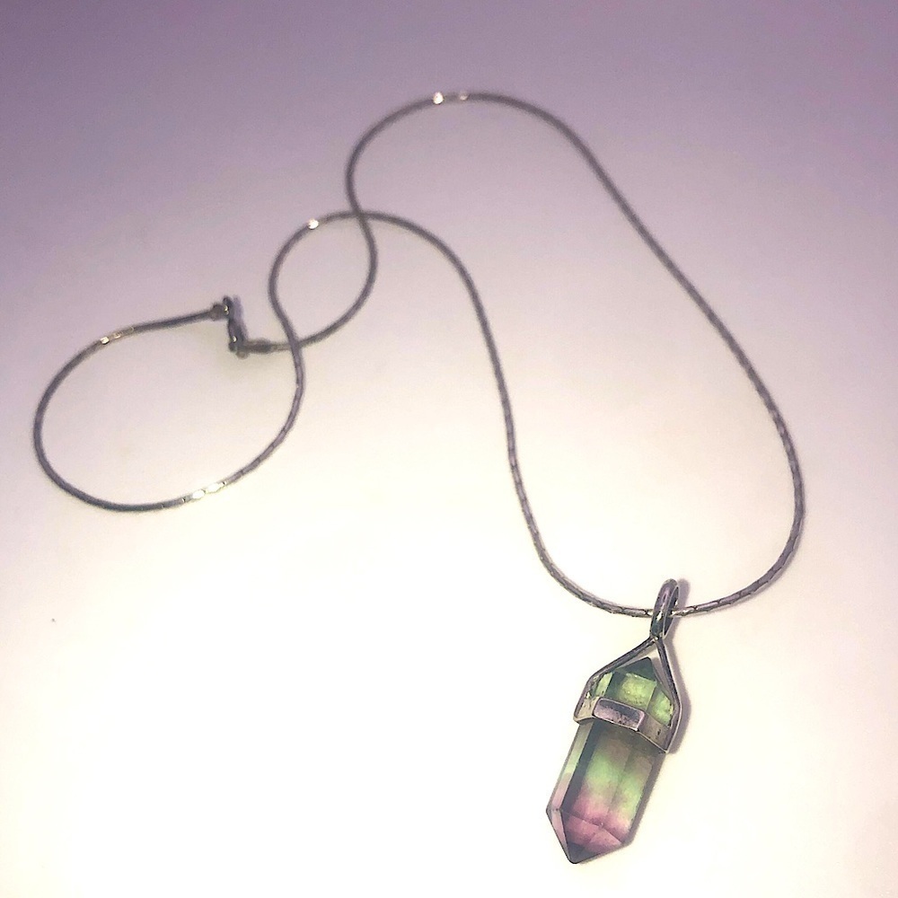 VTG Sterling & Purple Green Fluorite Crystal Stone Pendant & Chain 16” & 1.2”